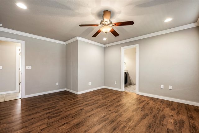 702 SW Willowpoint Road, Bentonville, AR 72712