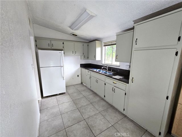 1257 N Bailey, Fresno, CA 93727