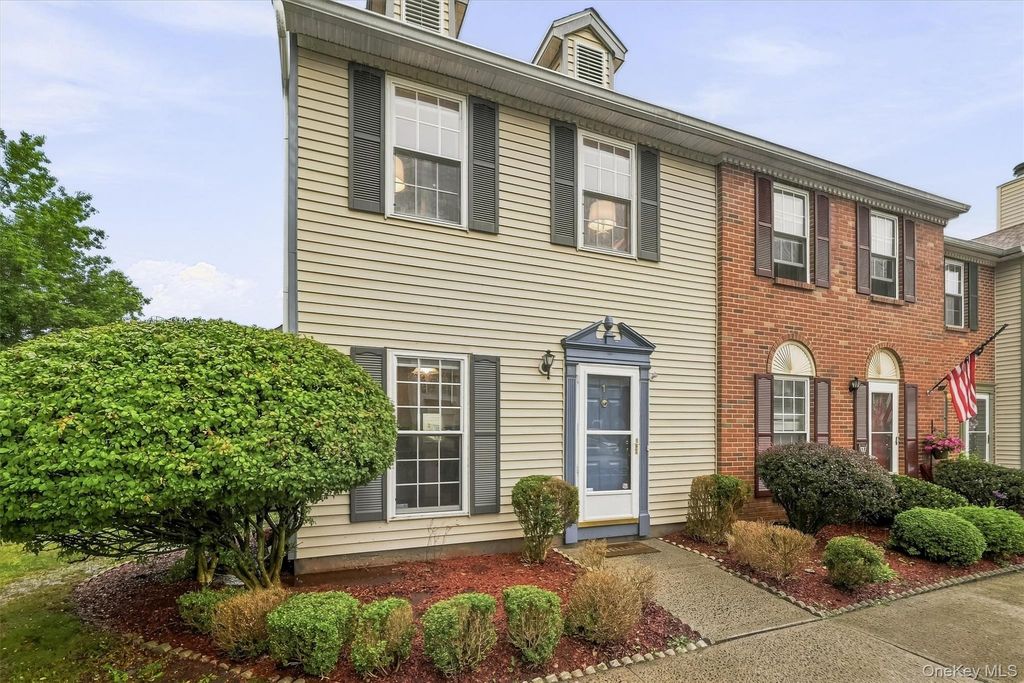 1 Goldsmith Court, Washingtonville, NY 10992 — exterior