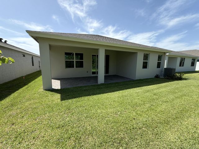 6560 SE Park Trace Drive, Stuart, FL 34997
