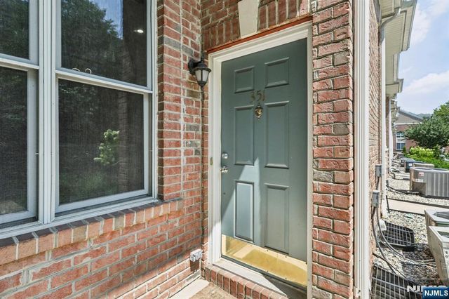 351 Oswego Court 351, West New York, NJ 07093