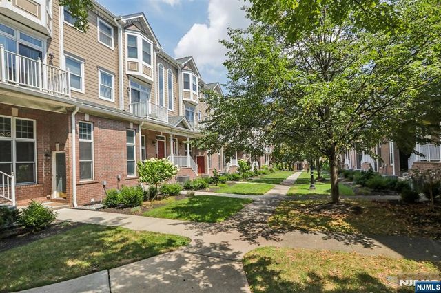 351 Oswego Court 351, West New York, NJ 07093