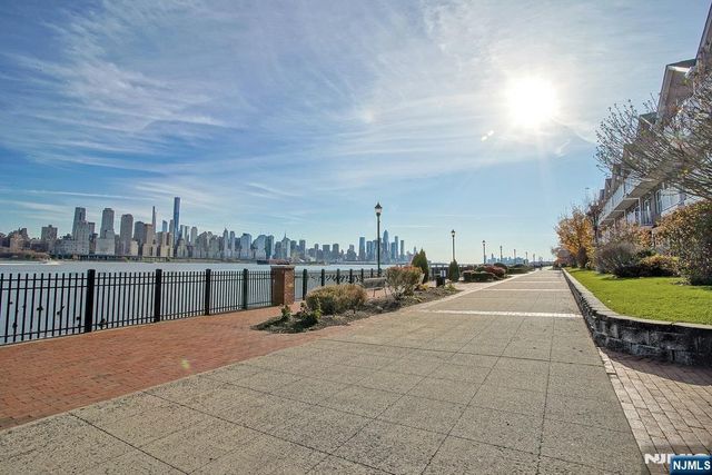 351 Oswego Court 351, West New York, NJ 07093