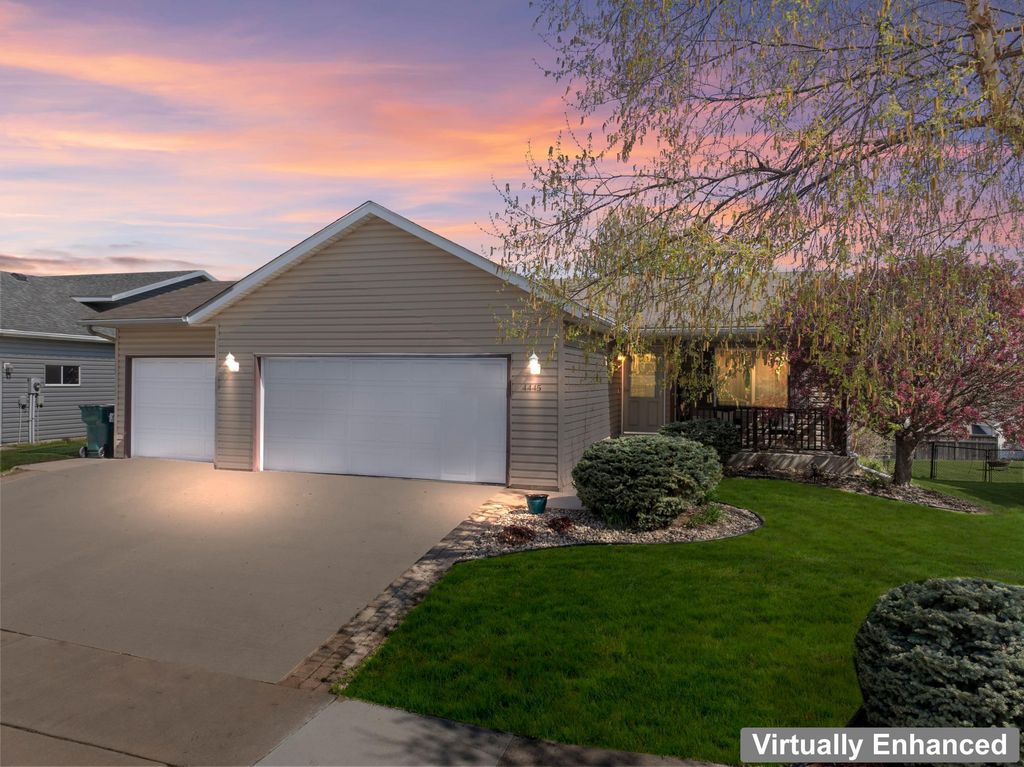 4445 Manor Drive NW, Rochester, MN 55901