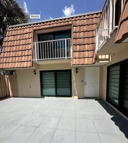 507 Green Springs Place, West Palm Beach, FL 33409