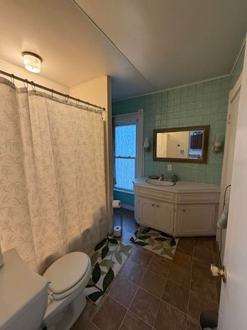 63 S Howell Street, Hillsdale City, MI 49242