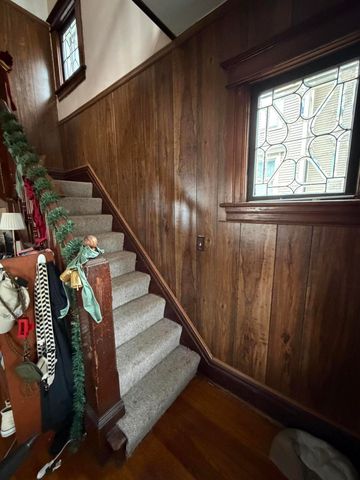 63 S Howell Street, Hillsdale City, MI 49242