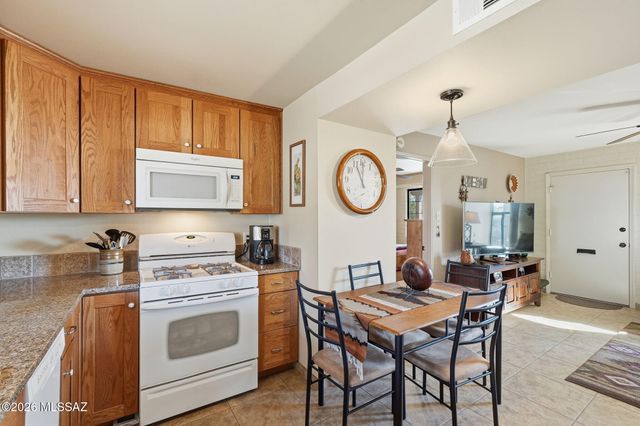 444 S Paseo Quinta Apt C, Green Valley, AZ 85614