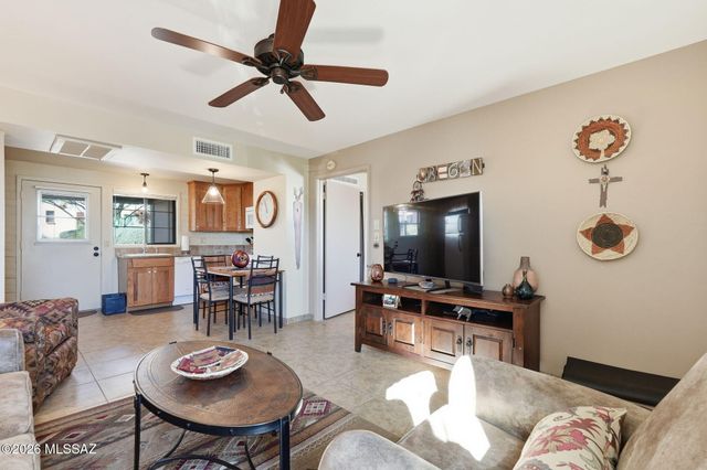 444 S Paseo Quinta Apt C, Green Valley, AZ 85614