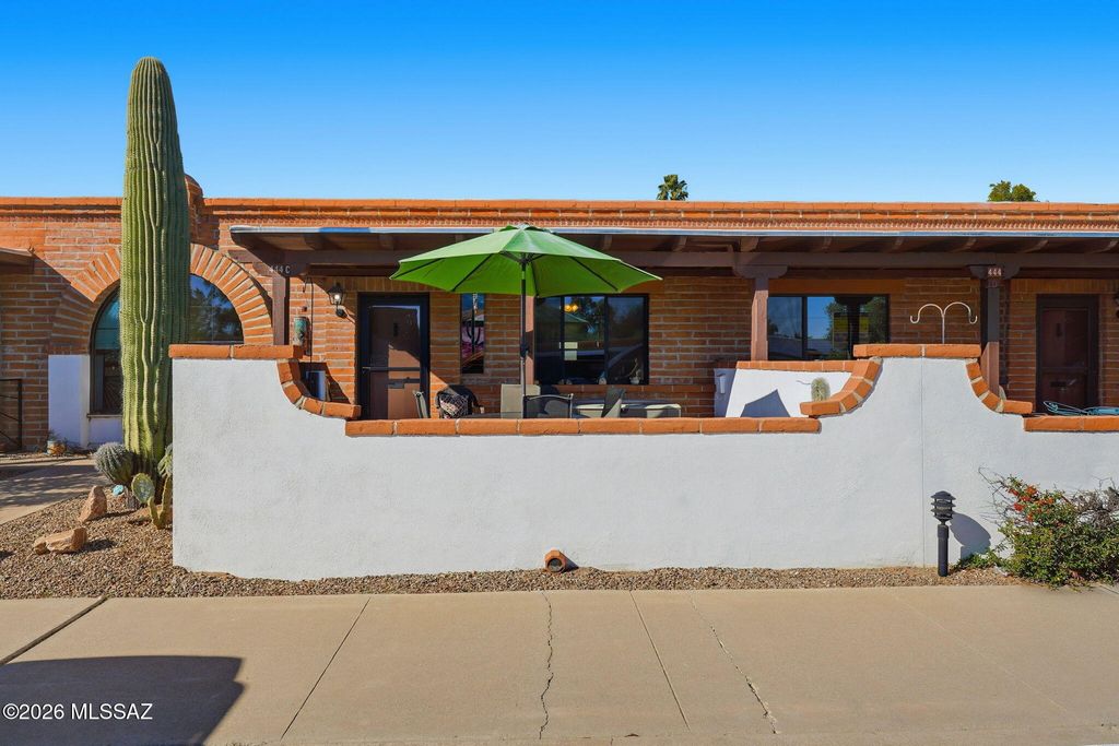 444 S Paseo Quinta Apt C, Green Valley, AZ 85614
