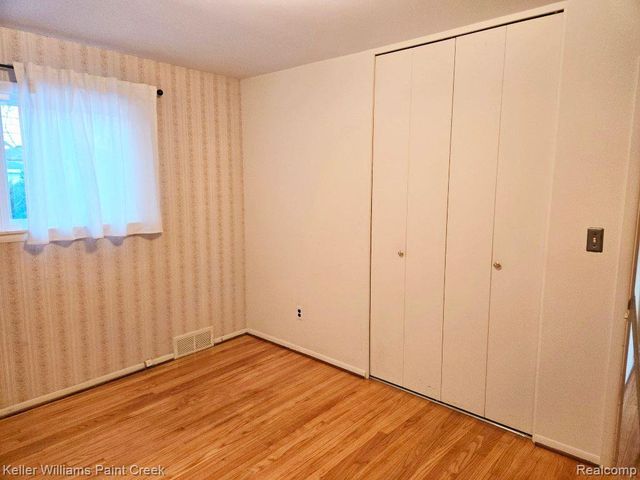 28606 Denise Street, Madison Heights, MI 48071