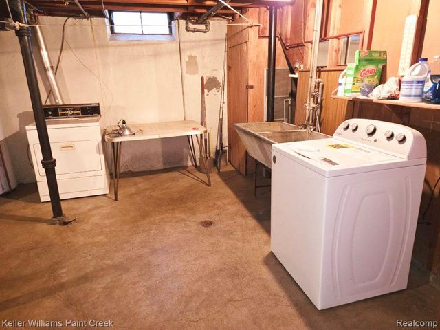28606 Denise Street, Madison Heights, MI 48071