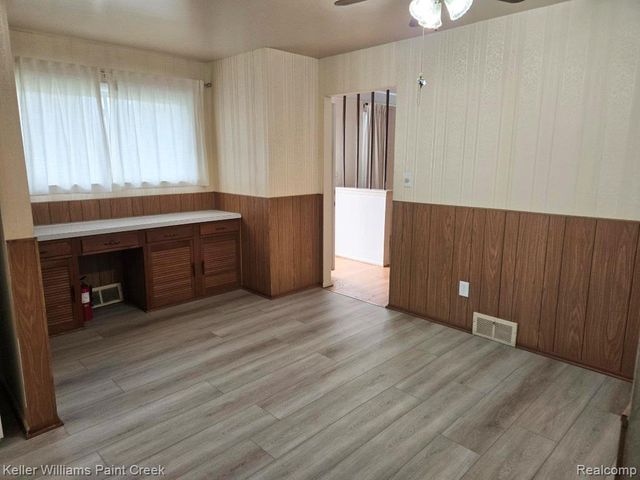 28606 Denise Street, Madison Heights, MI 48071