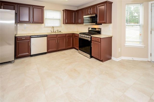 3807 Rosebud Park Drive, Snellville, GA 30039