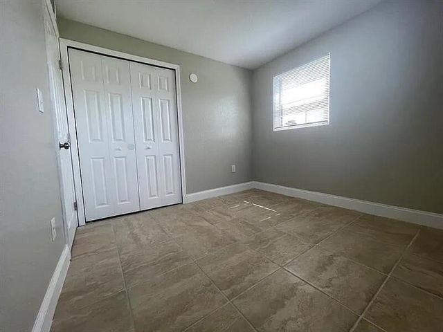 2505 AVENUE L, Fort Pierce, FL 34947