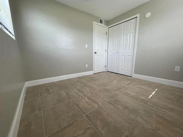 2505 AVENUE L, Fort Pierce, FL 34947