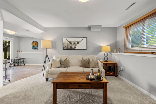 2123 Cliffview Drive, Eagan, MN 55122