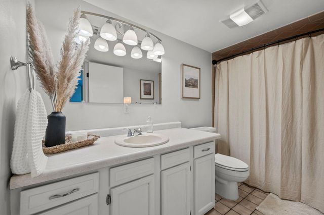 2123 Cliffview Drive, Eagan, MN 55122