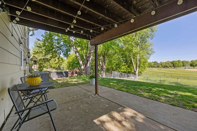 2123 Cliffview Drive, Eagan, MN 55122