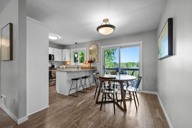 2123 Cliffview Drive, Eagan, MN 55122