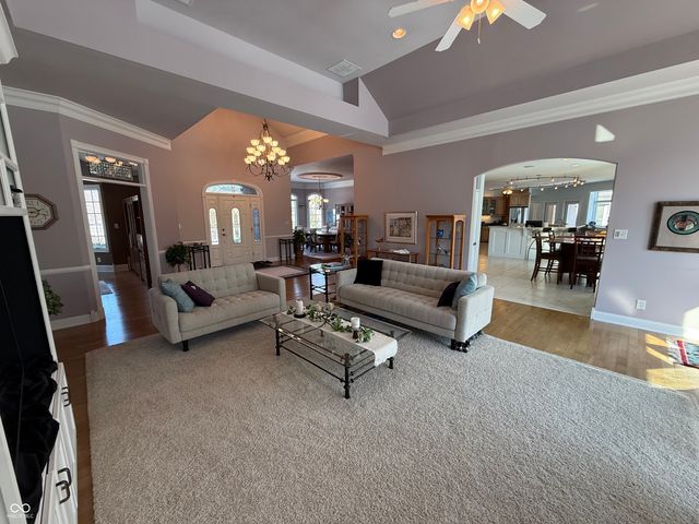 3799 N Foxcliff Drive E, Martinsville, IN 46151