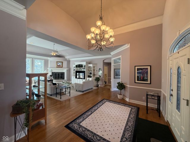 3799 N Foxcliff Drive E, Martinsville, IN 46151