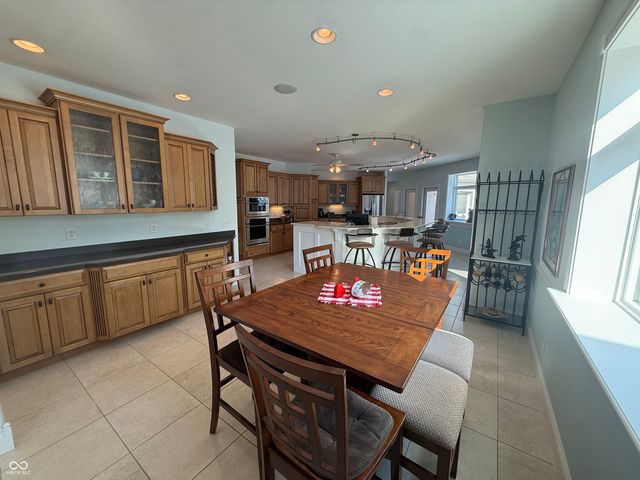 3799 N Foxcliff Drive E, Martinsville, IN 46151