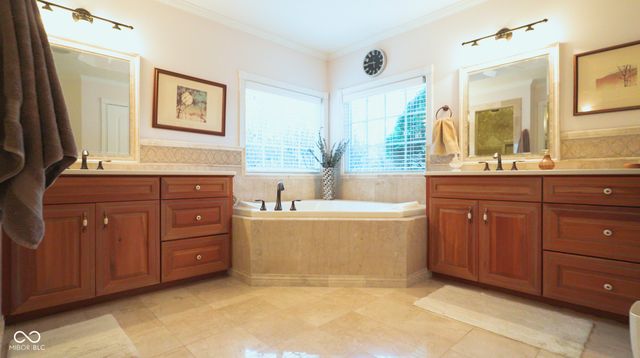 3799 N Foxcliff Drive E, Martinsville, IN 46151