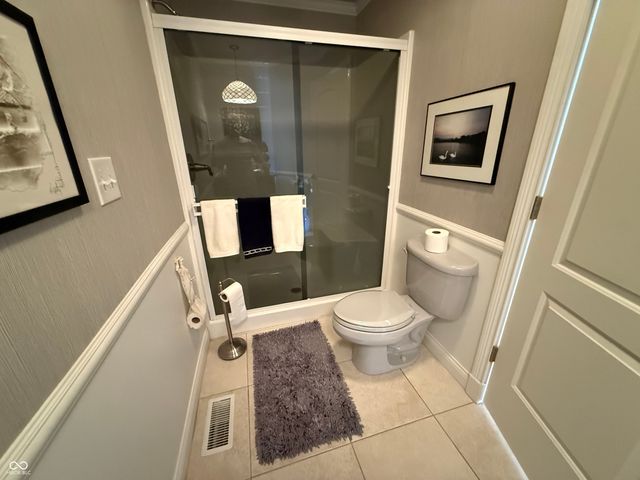 3799 N Foxcliff Drive E, Martinsville, IN 46151