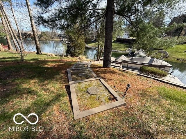 3799 N Foxcliff Drive E, Martinsville, IN 46151