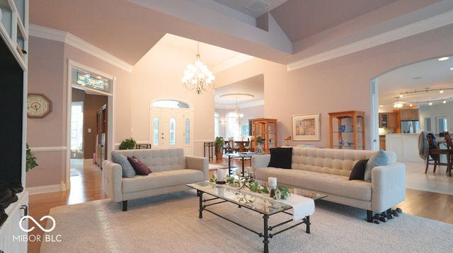 3799 N Foxcliff Drive E, Martinsville, IN 46151