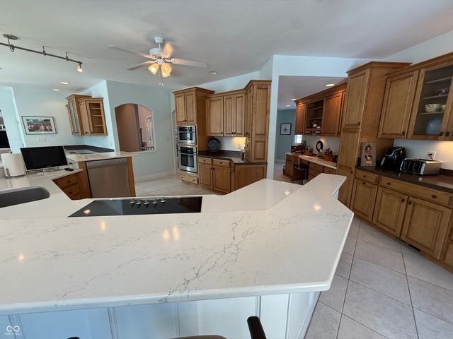 3799 N Foxcliff Drive E, Martinsville, IN 46151