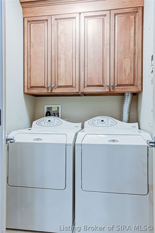 1 Riverpointe Plaza 1112, Jeffersonville, IN 47130