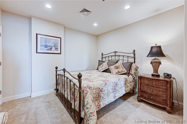 1 Riverpointe Plaza 1112, Jeffersonville, IN 47130