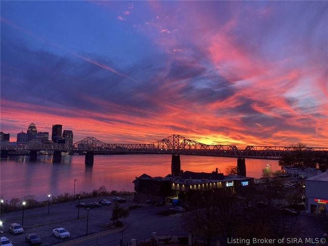 1 Riverpointe Plaza 1112, Jeffersonville, IN 47130