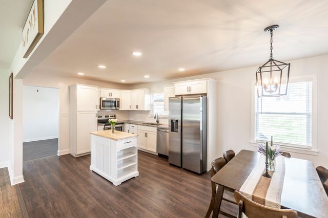 723 S Westland Ave, Gallatin, TN 37066