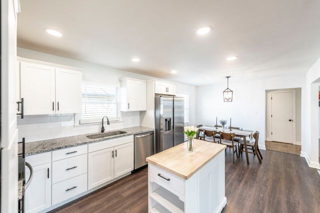 723 S Westland Ave, Gallatin, TN 37066