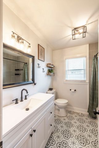 723 S Westland Ave, Gallatin, TN 37066