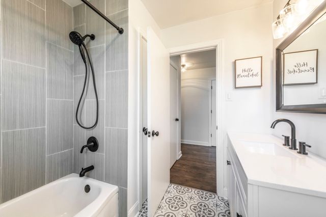 723 S Westland Ave, Gallatin, TN 37066