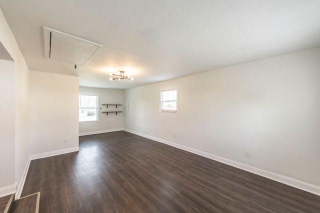 723 S Westland Ave, Gallatin, TN 37066