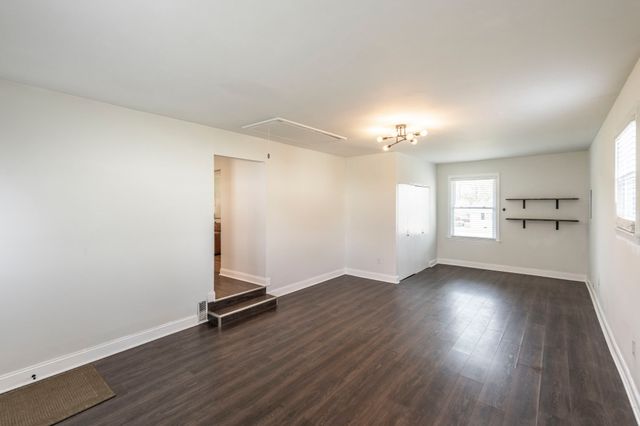 723 S Westland Ave, Gallatin, TN 37066