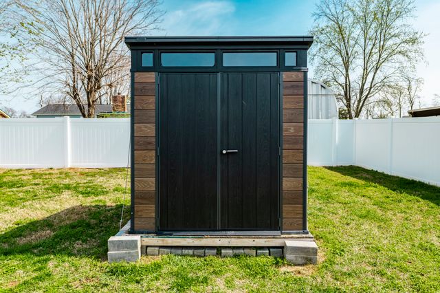 723 S Westland Ave, Gallatin, TN 37066