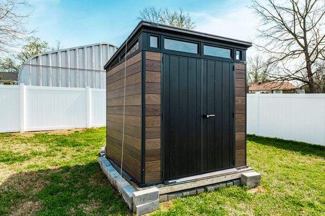 723 S Westland Ave, Gallatin, TN 37066