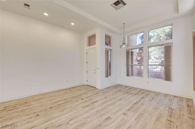 10725 Mission Lakes Avenue, Las Vegas, NV 89134