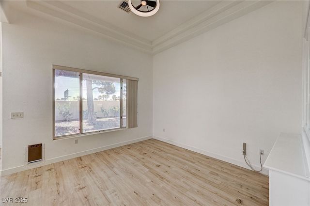 10725 Mission Lakes Avenue, Las Vegas, NV 89134