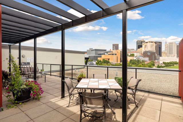 240 Spring Street 203, Saint Paul, MN 55102