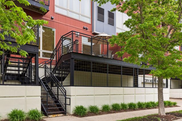 240 Spring Street 203, Saint Paul, MN 55102