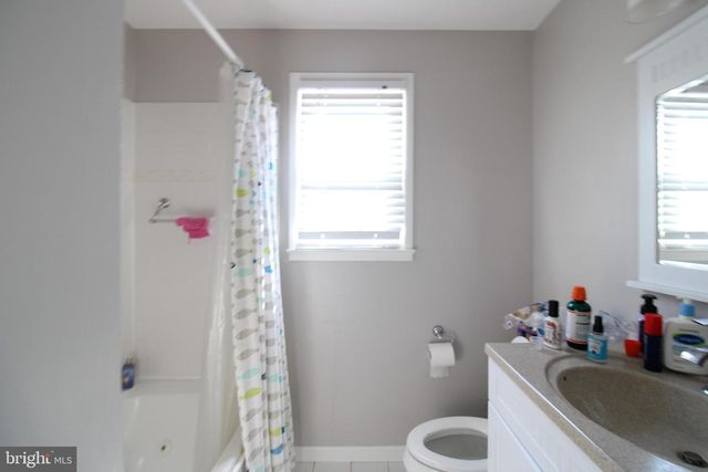 5204 QUEENSBERRY AVE, Springfield, VA 22151