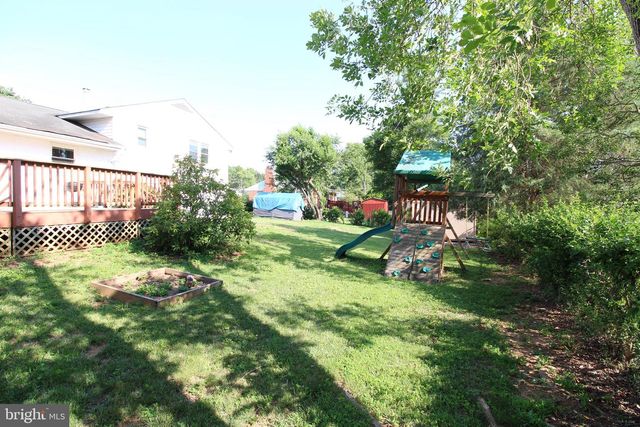 5204 QUEENSBERRY AVE, Springfield, VA 22151
