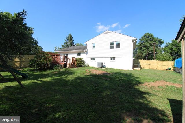 5204 QUEENSBERRY AVE, Springfield, VA 22151